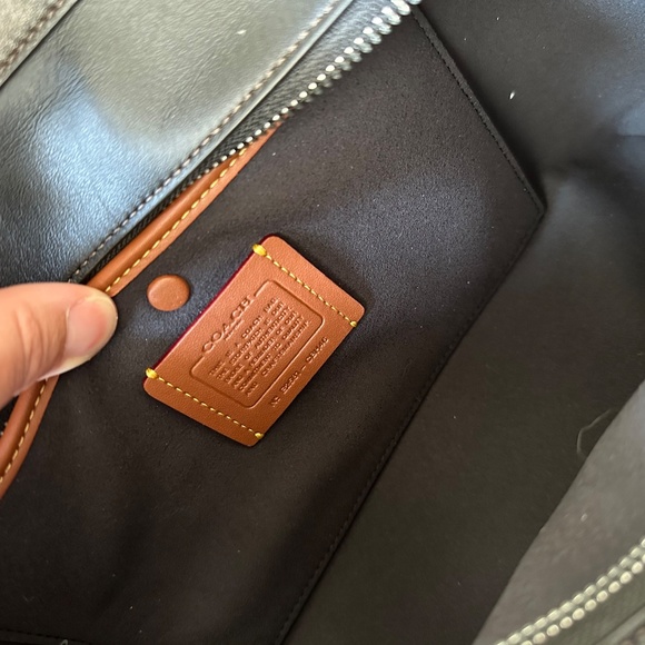 Coach Loved Leather Empire 28 Carryall Satchel - Picture 7 of 8